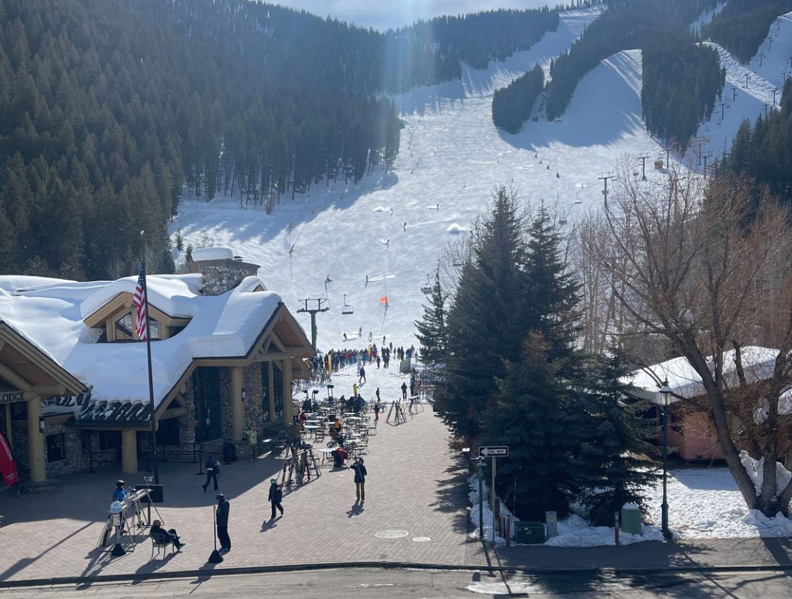 Steps From the Lifts