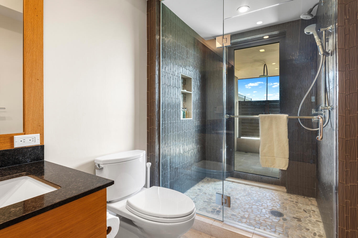 Kamuela Vacation Rentals, Laule'a Ohana Retreat - Freshen up in the guest bath featuring a large walk-in shower at Laule'a #14.