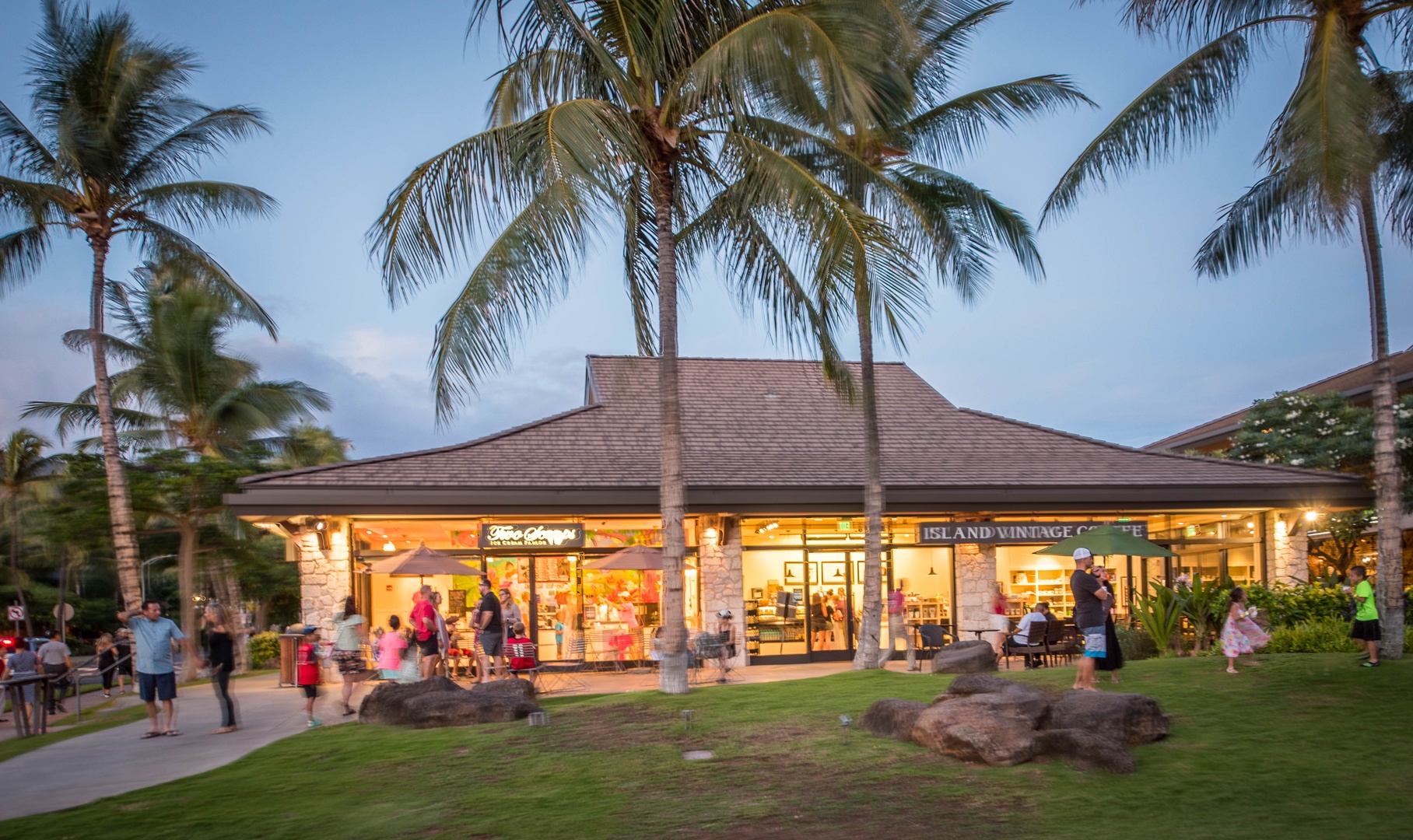 Kapolei Vacation Rentals, Coconut Plantation 1200-4 - Ko Olina Resort gathering areas for evening sunsets.