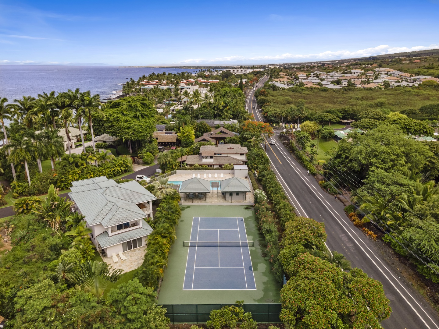Kailua Kona Vacation Rentals, Ali'i Point #7 - Aerial of the Tennis Court