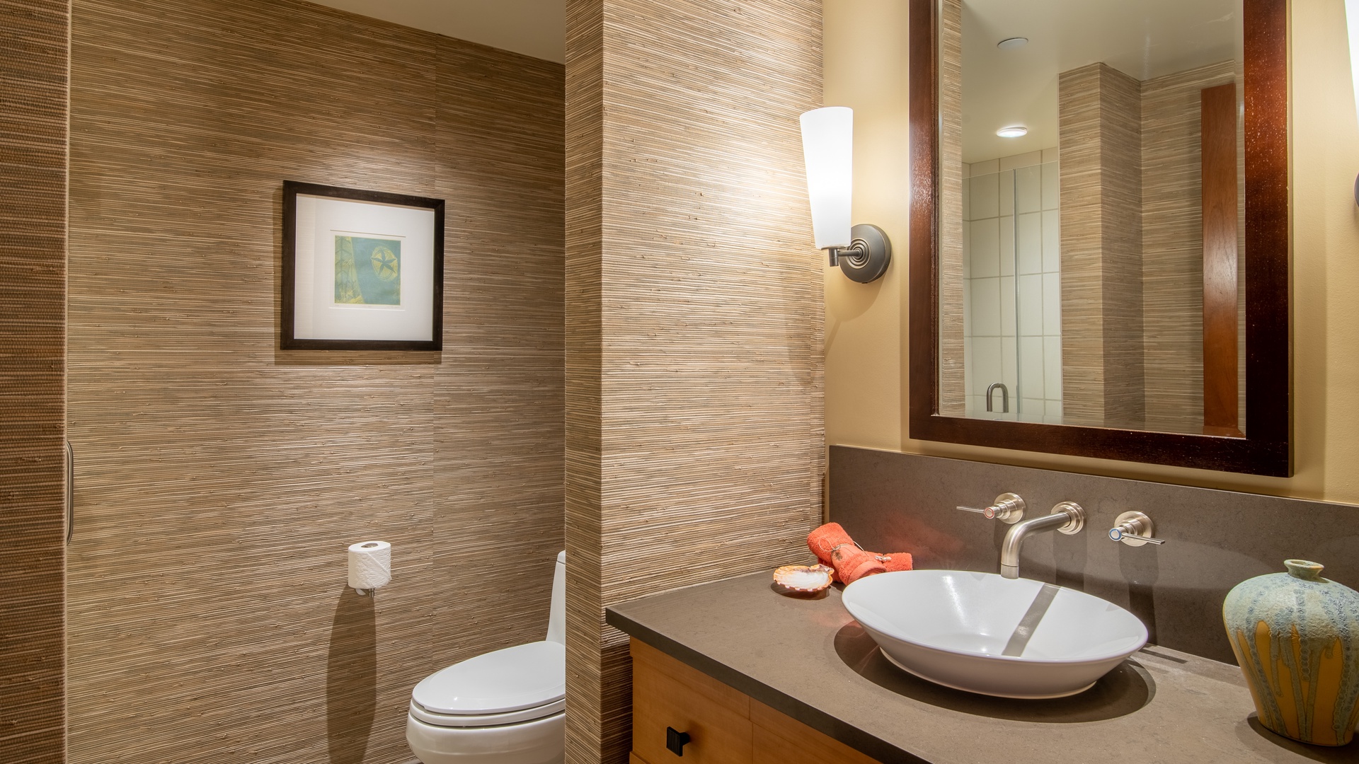 Kapolei Vacation Rentals, Ko Olina Beach Villas O1111 - The second guest bath is a full bathroom with a walk- in shower.