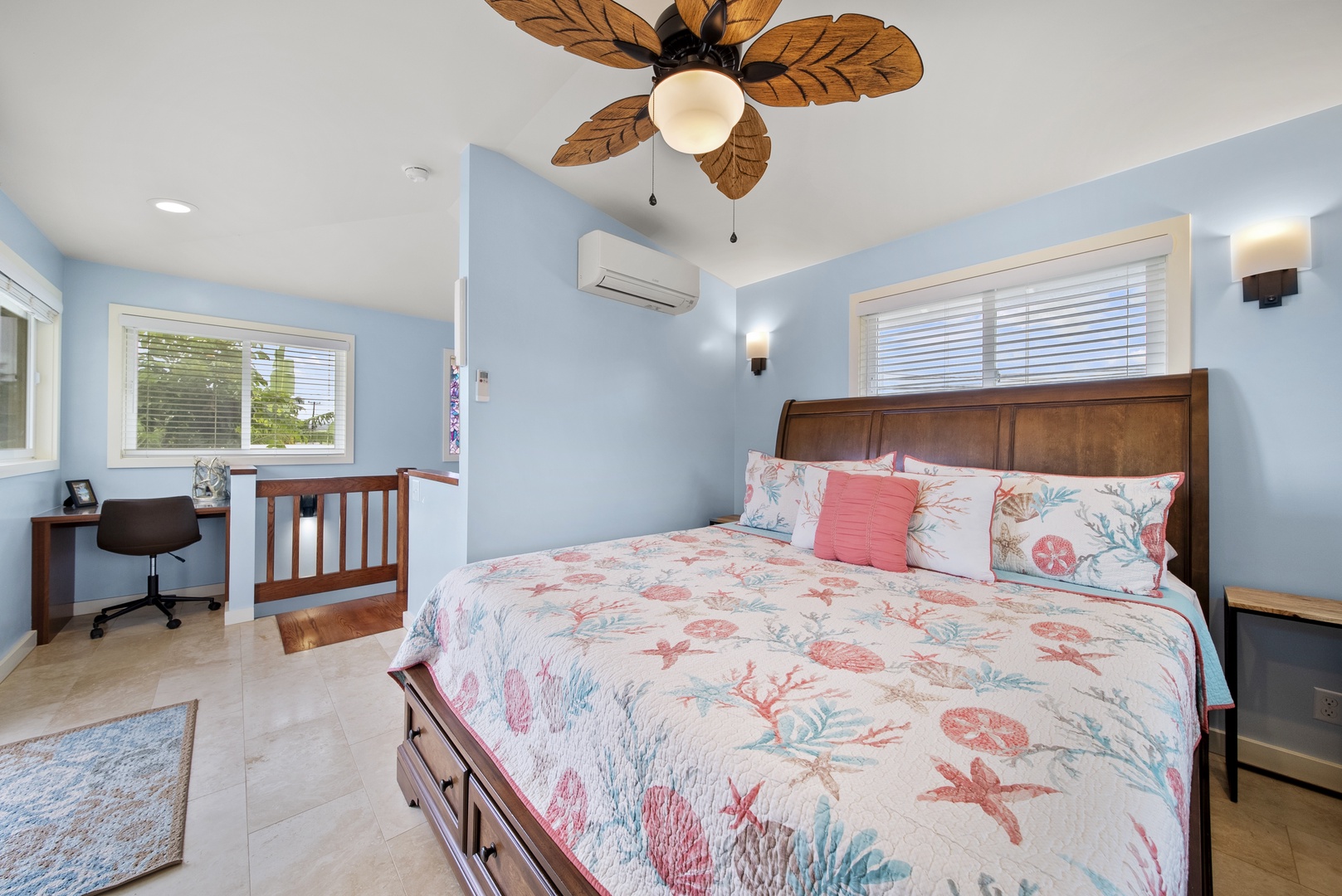 Waialua Vacation Rentals, Waialua Beachside Cottage - Note there is no door closing the bedroom