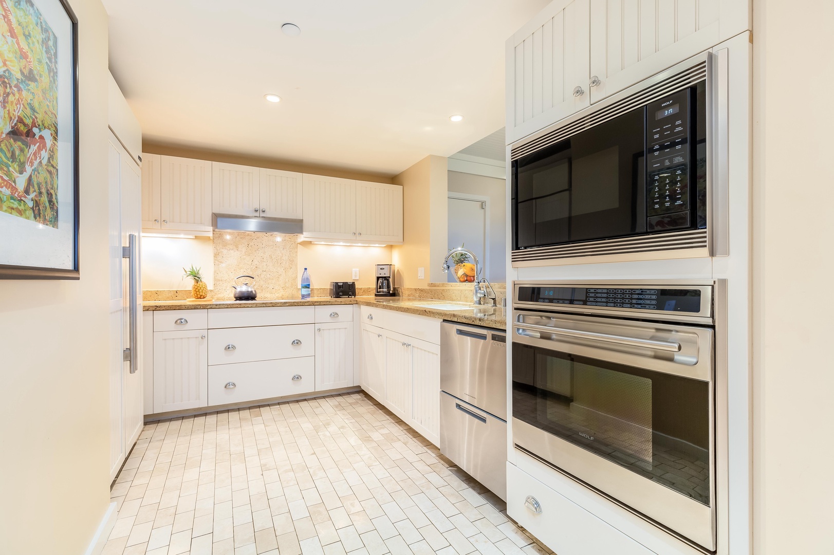 Kahuku Vacation Rentals, Turtle Bay Villas 206 - Kitchen