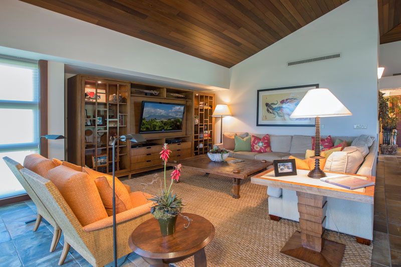 Kailua Kona Vacation Rentals, Fairways Villa 120A - Great Room with Flat Screen TV