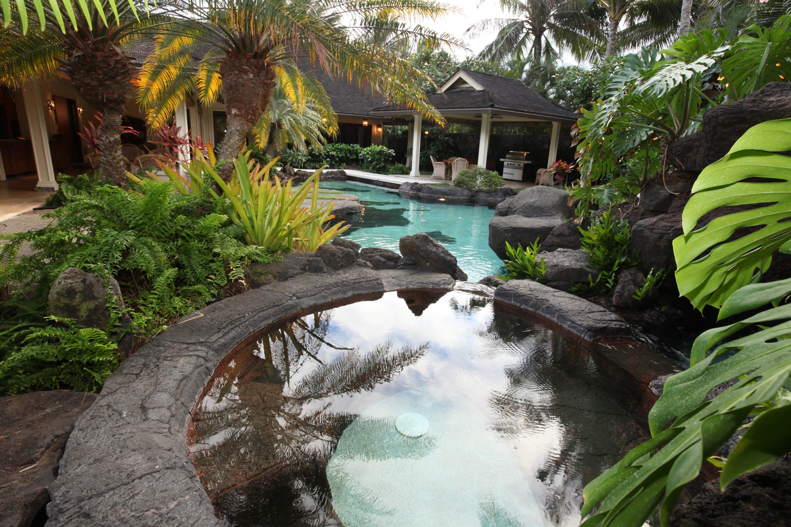 Kailua Vacation Rentals, Paradise Pointe Estates* - Hot tub