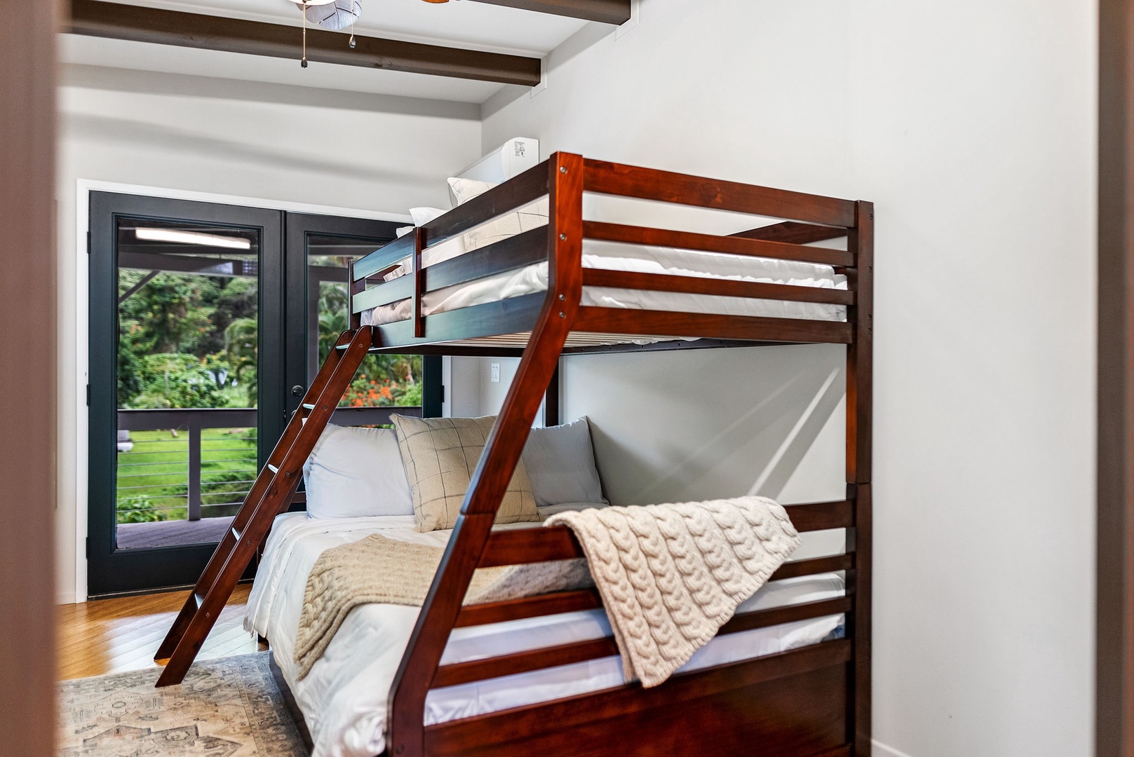 Kaaawa Vacation Rentals, Kualoa Ohia - Second bedroom has ceiling fan and split A/C