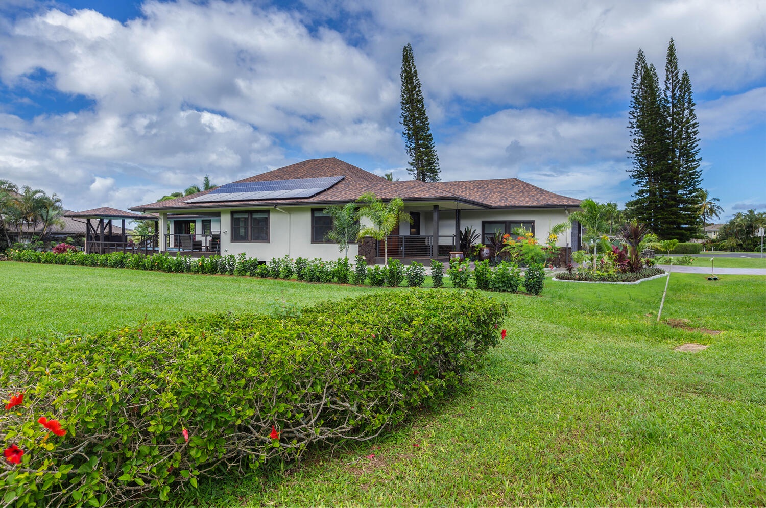 Princeville Vacation Rentals, Aloha Villa - View of property from the street