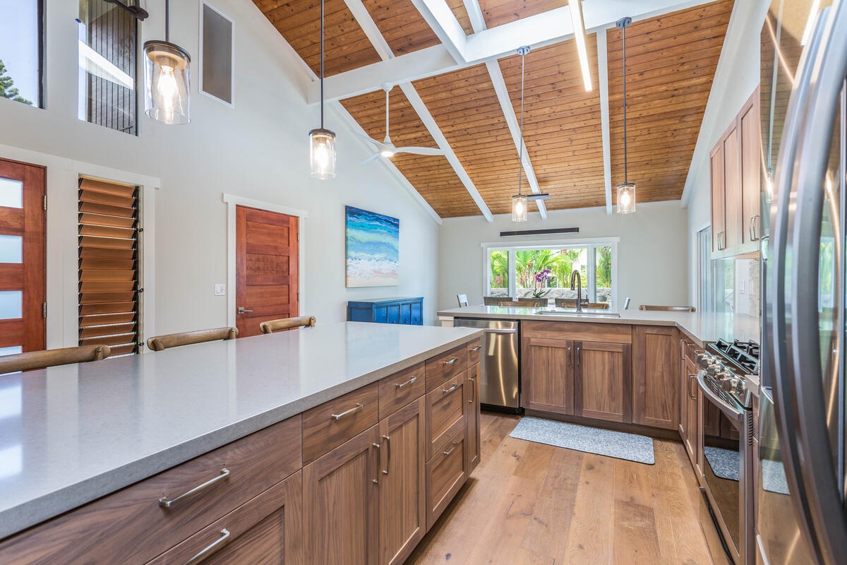 Princeville Vacation Rentals, Lani Oasis - Ample counter space to keep meal prepping a breeze.