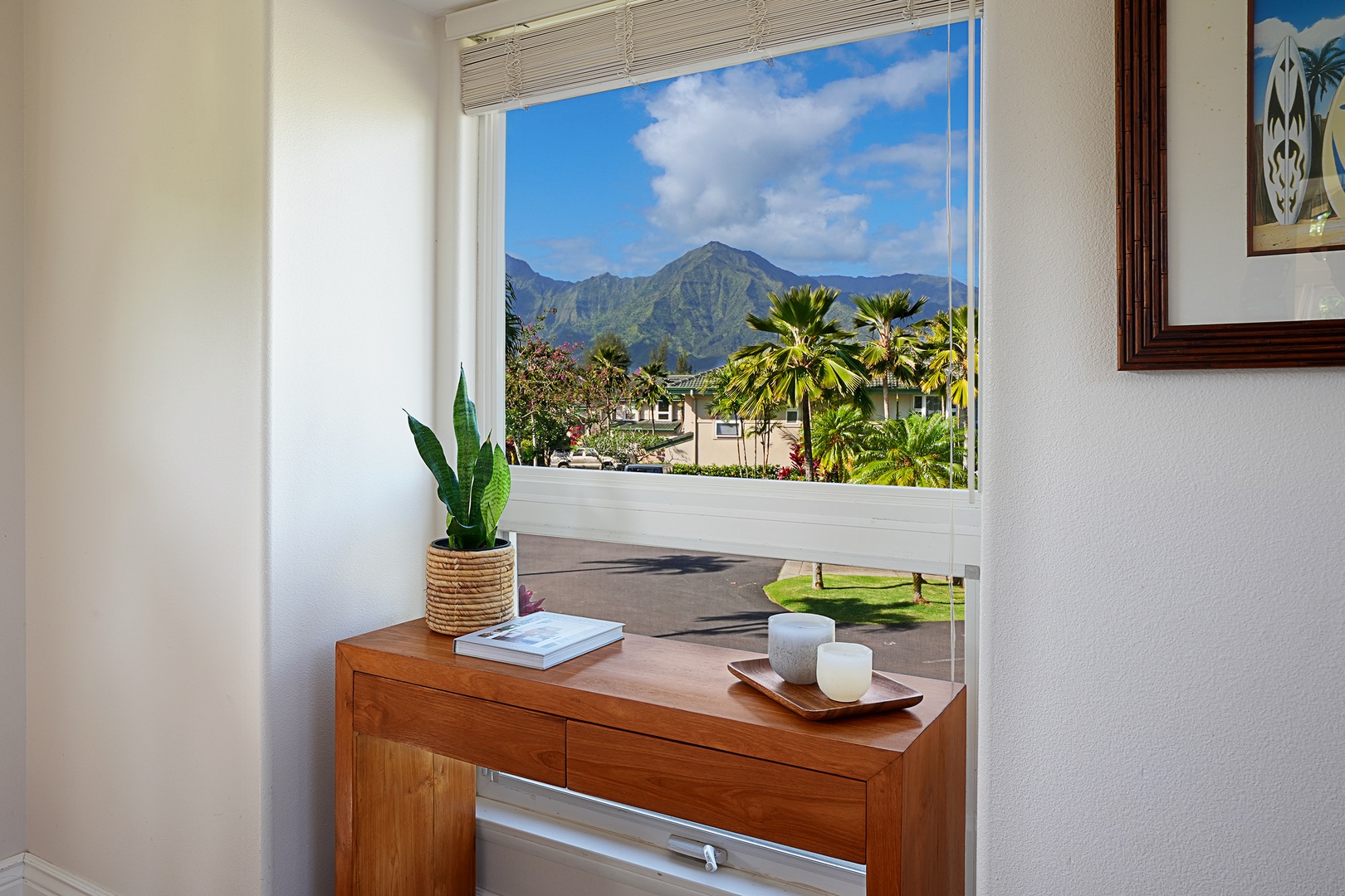 Princeville Vacation Rentals, Ku'u Lei Villa - Wake up to breathtaking mountain views from the guest bedroom, the perfect way to start your day in paradise.