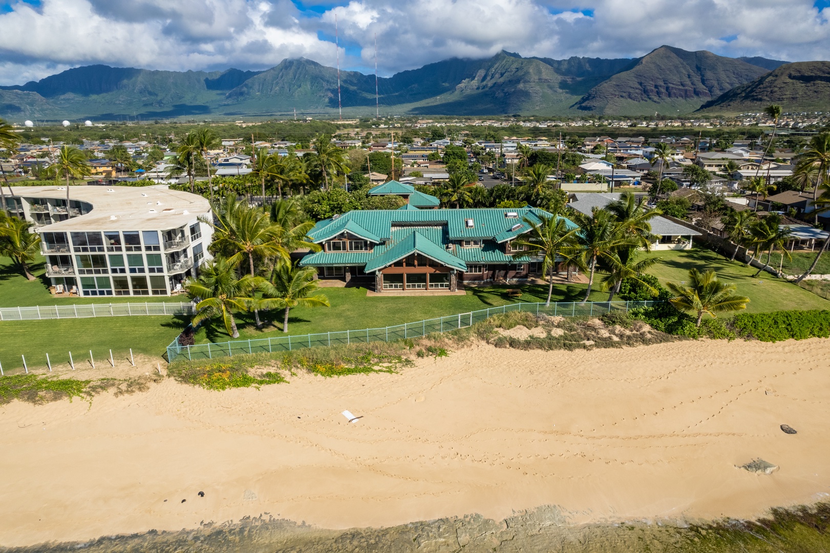 Waianae Vacation Rentals, Konishiki Beachhouse - Welcome home!