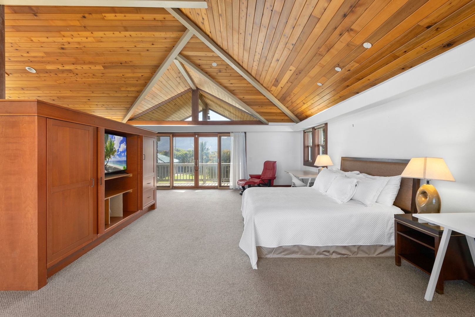 Waianae Vacation Rentals, Konishiki Beachhouse - 4BD - 