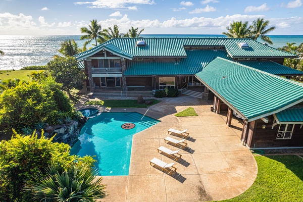 Waianae Vacation Rentals, Konishiki Beachhouse - 4BD - Welcome home!