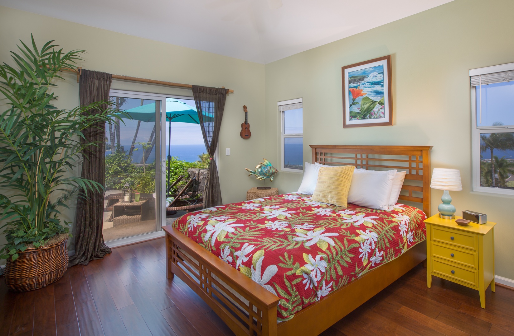 Kailua Kona Vacation Rentals, 7 C's Kona (Big Island) - Second bedroom, with access out of glass sliders onto back lanai by the pool.