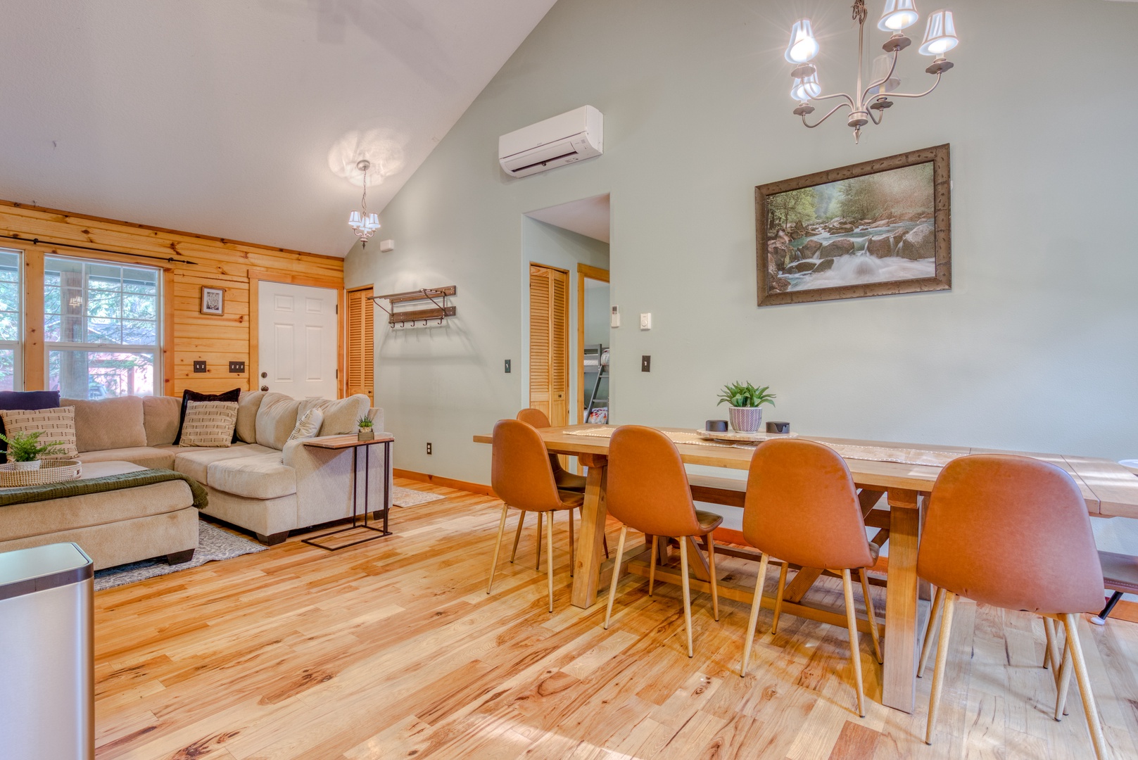 Brightwood Vacation Rentals, Riverside Retreat - Gather with loved ones for a dinner feast after a long day of fun