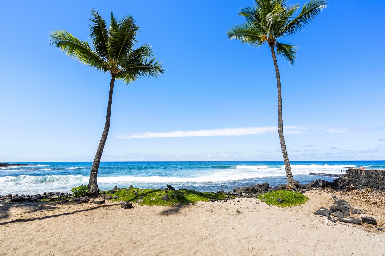 Kailua-Kona Vacation Rentals, Kona Reef B32 - Looking West from the Beach in front of the Kona Reef Complex.