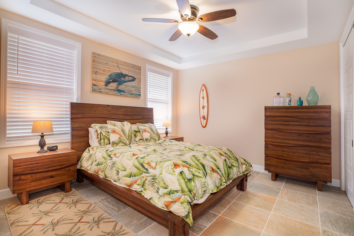 Kailua Kona Vacation Rentals, Pele's Last Resort (Holua Kai #29) - Second Bedroom with queen bed