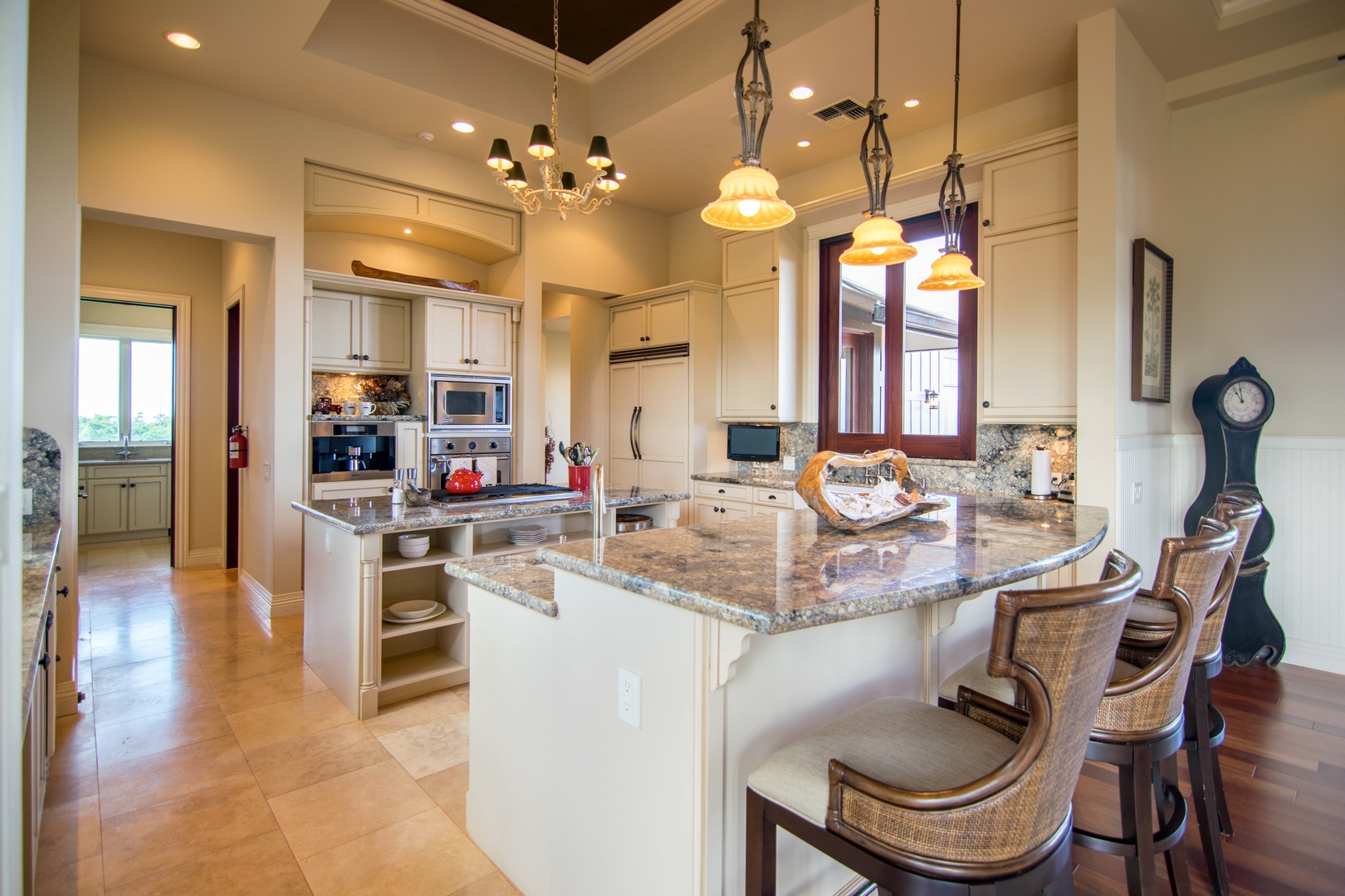 Lahaina Vacation Rentals, Rainbow Hale Estate* - Custom Kitchen