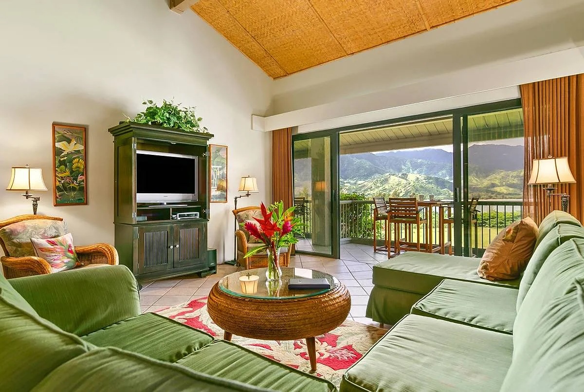 Princeville Vacation Rentals, Hanalei Bay Resort 4301/2 - Spacious living room with a cozy loft, perfect for relaxing or family gatherings.