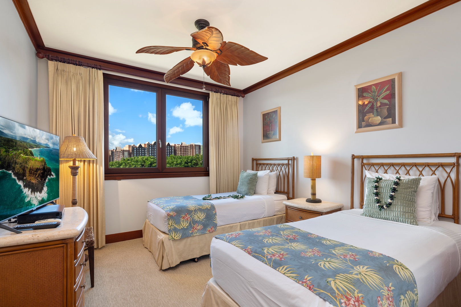 Kapolei Vacation Rentals, Ko Olina Beach Villas B506 - The second guest bedroom with twin beds and storage.