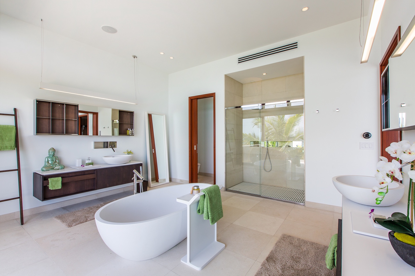 Kailua Vacation Rentals, Lanikai Hillside Estate - Primary Bathroom