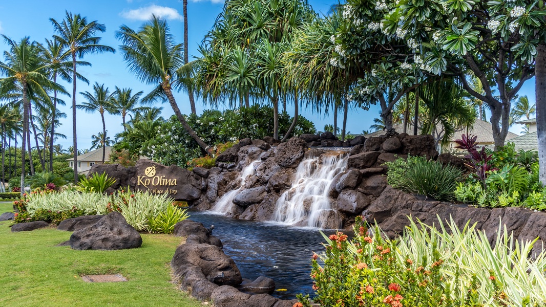 Kapolei Vacation Rentals, Hillside Villas 1496-2 - Waterfalls at the resort entrance.