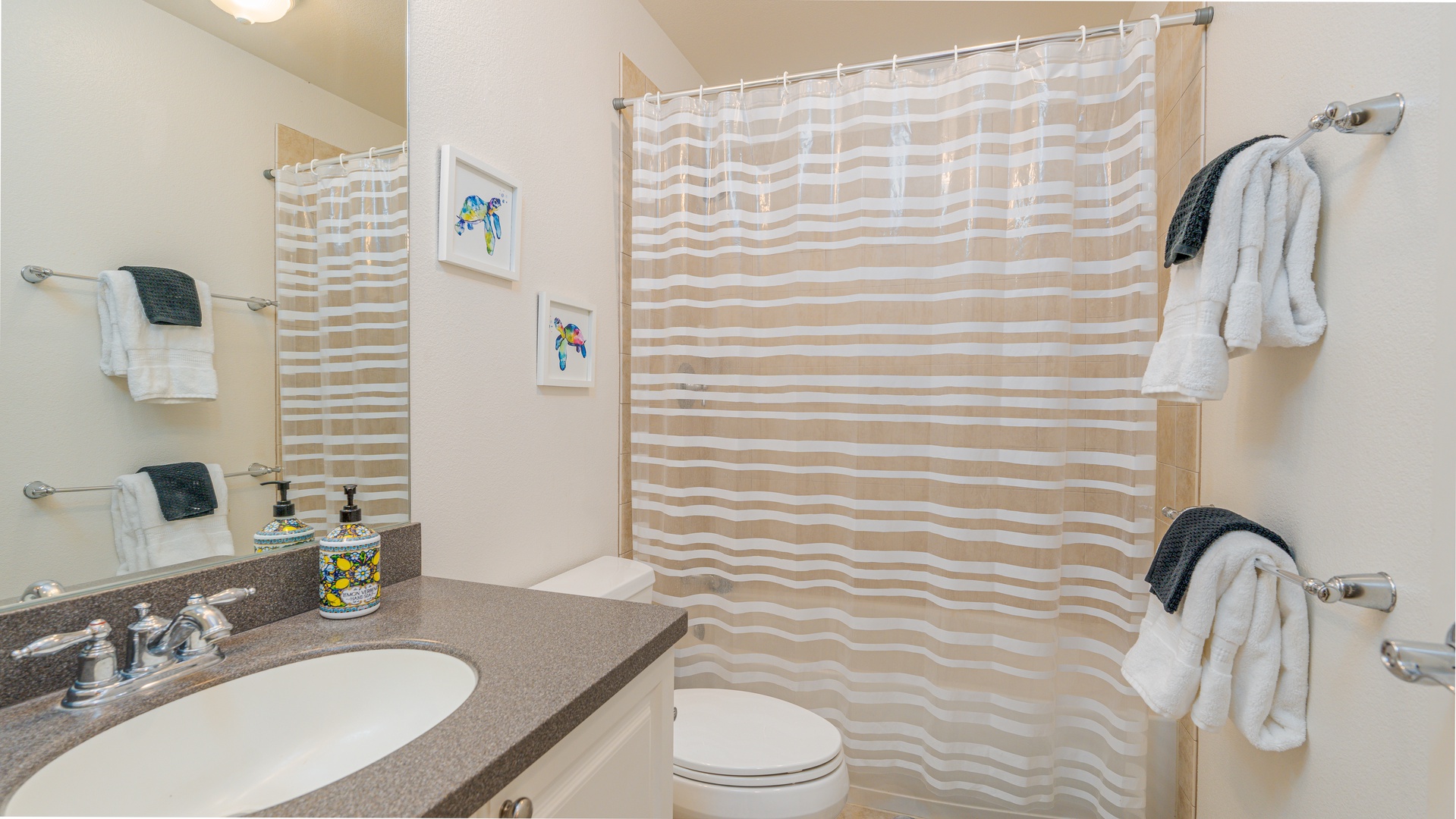 Kapolei Vacation Rentals, Hillside Villas 1496-2 - The second guest bathroom with vanity and shower.