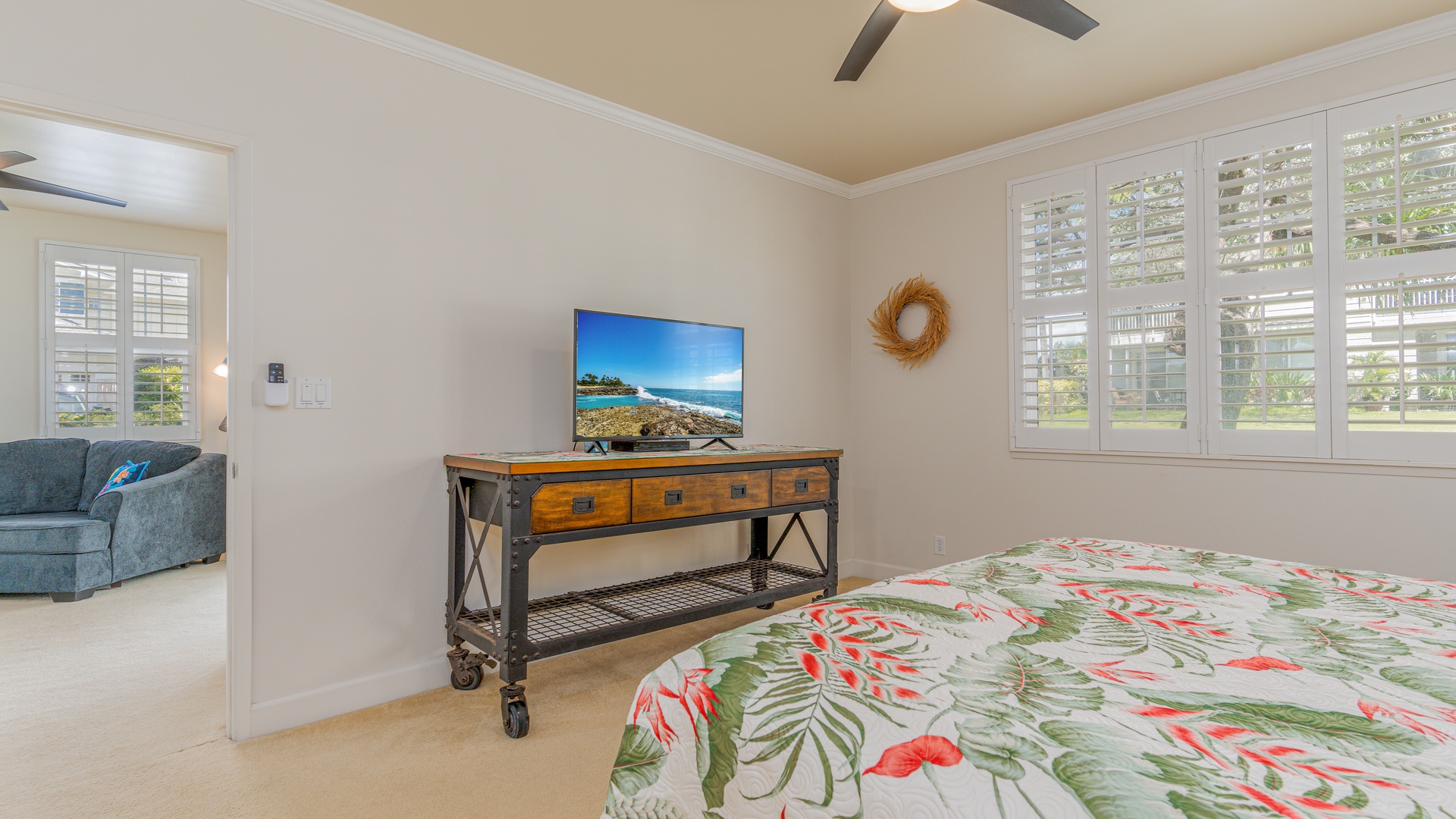 Kapolei Vacation Rentals, Ko Olina Kai 1027A - Sleep in on vacation and don't miss your favorite show!