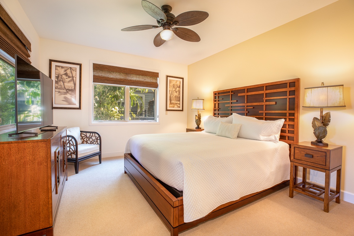 Kamuela Vacation Rentals, Mauna Lani KaMilo #311 - Downstairs Guest Bedroom 2 with king