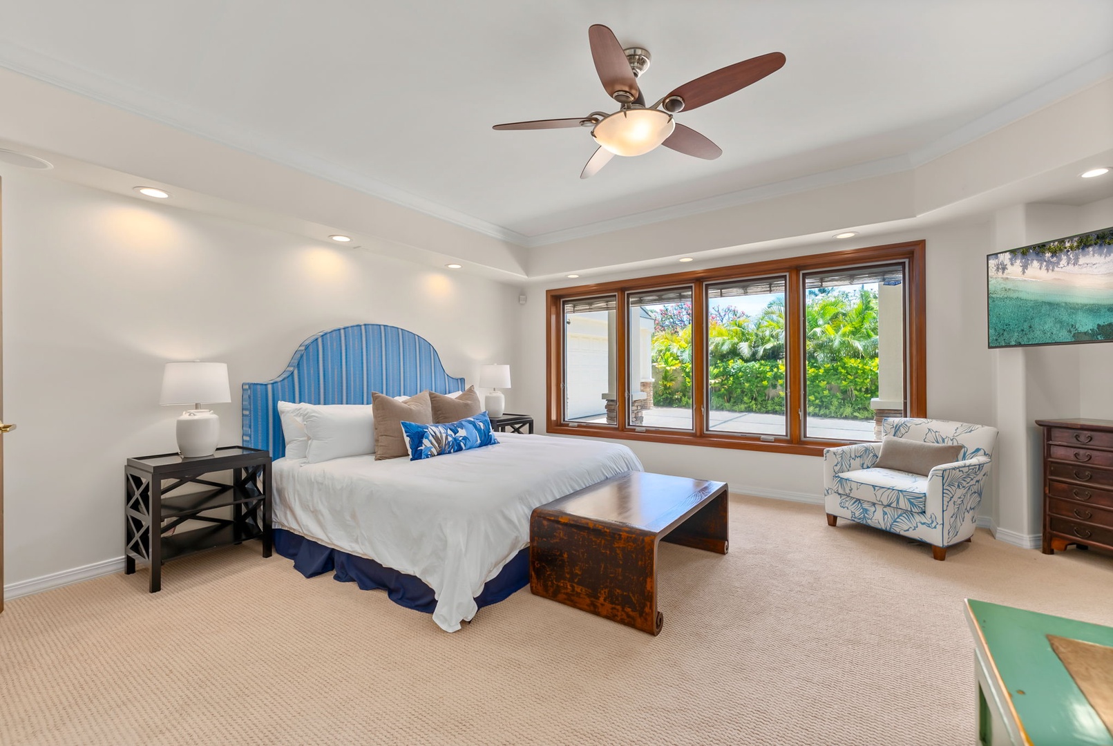 Honolulu Vacation Rentals, Maunalua Estate - Wake to gentle island breezes and lush greenery just beyond the windows.