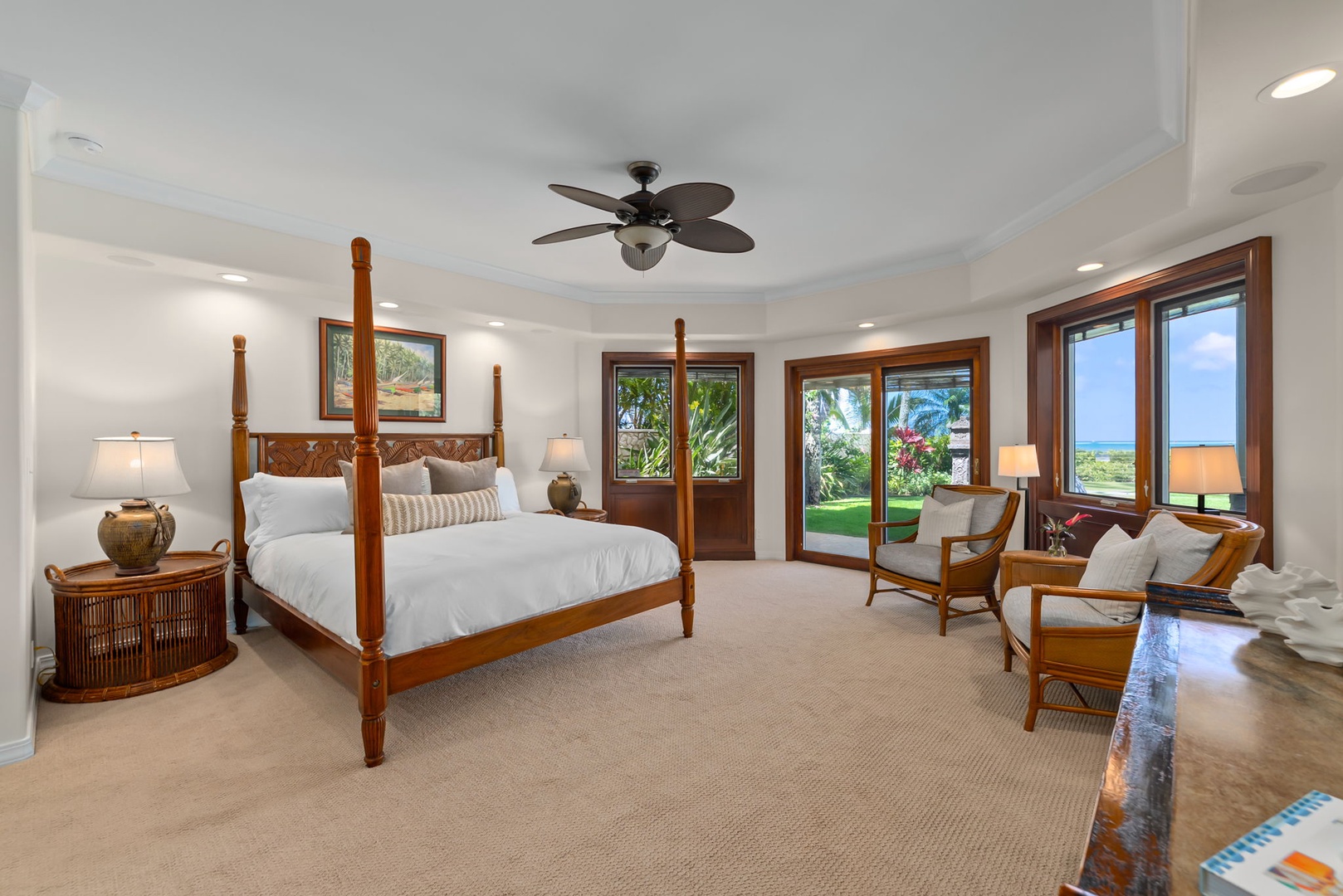 Honolulu Vacation Rentals, Maunalua Estate - Wake to garden views, soft natural light, and a peaceful connection to the coastline.