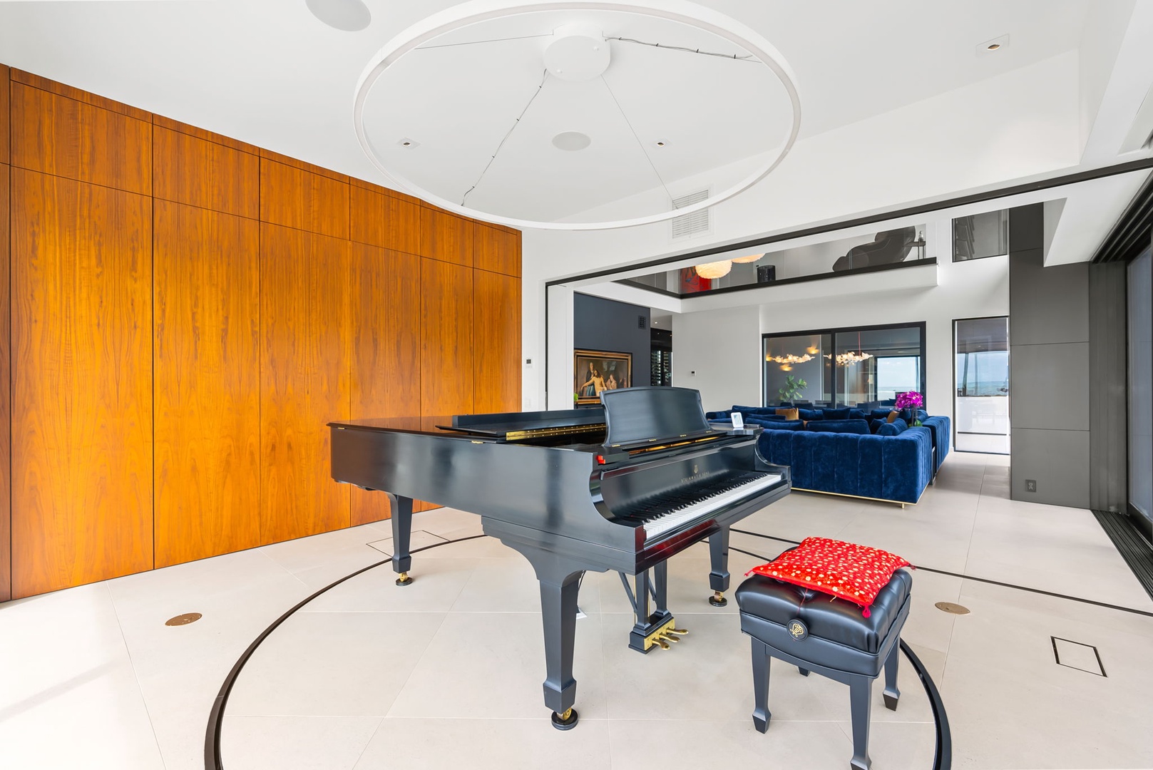 Honolulu Vacation Rentals, Ocean Villa Emilie - A modern symphony of textures and tones, this creative corner sets the stage for artful moments and inspired stays.