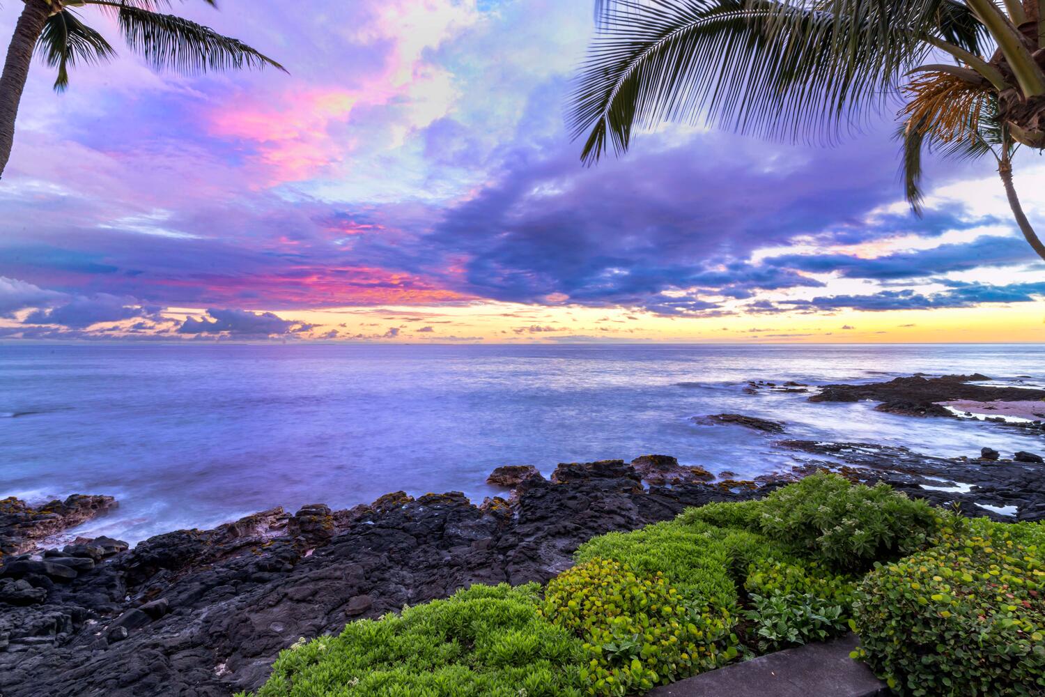 Kailua Kona Vacation Rentals, Hale Kai O'Kona #7 - Enjoy a vibrant sunset.