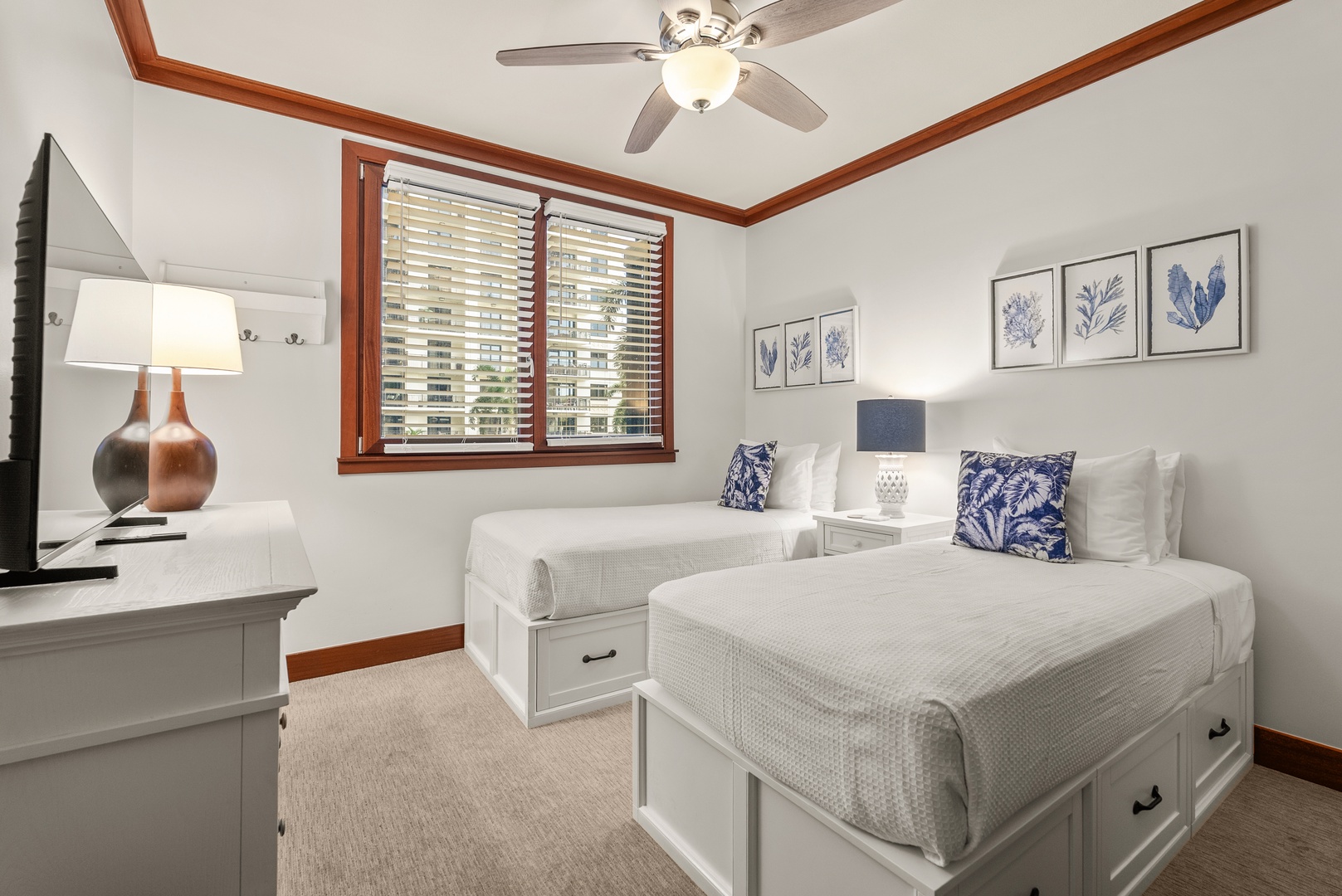 Two XL twin beds in the third bedroom settle who sleeps where without a debate.