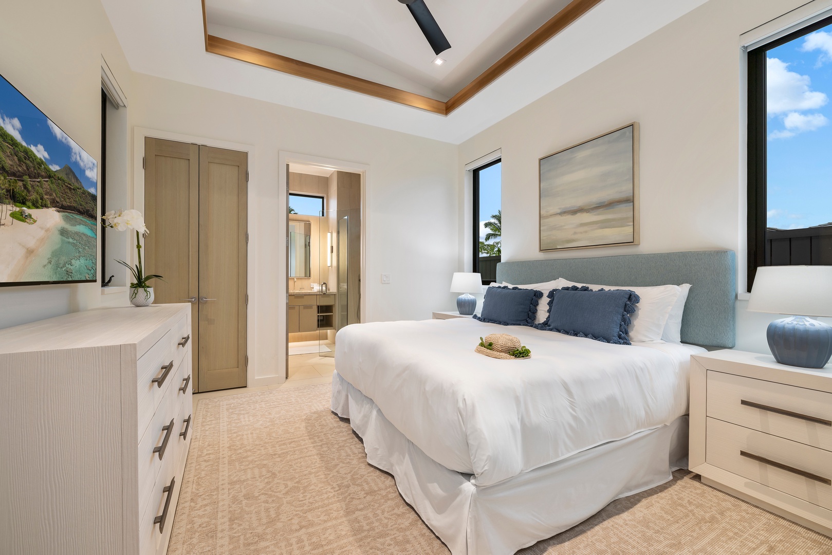 Kamuela Vacation Rentals, 6BD Mauna Lani Lux Golf Estate (6) at One Ocean - Wake refreshed in this bright and inviting Guest Suite (Bedroom #4), thoughtfully designed for comfort and relaxation. (Two Twin Beds converted to King Bed upon request)