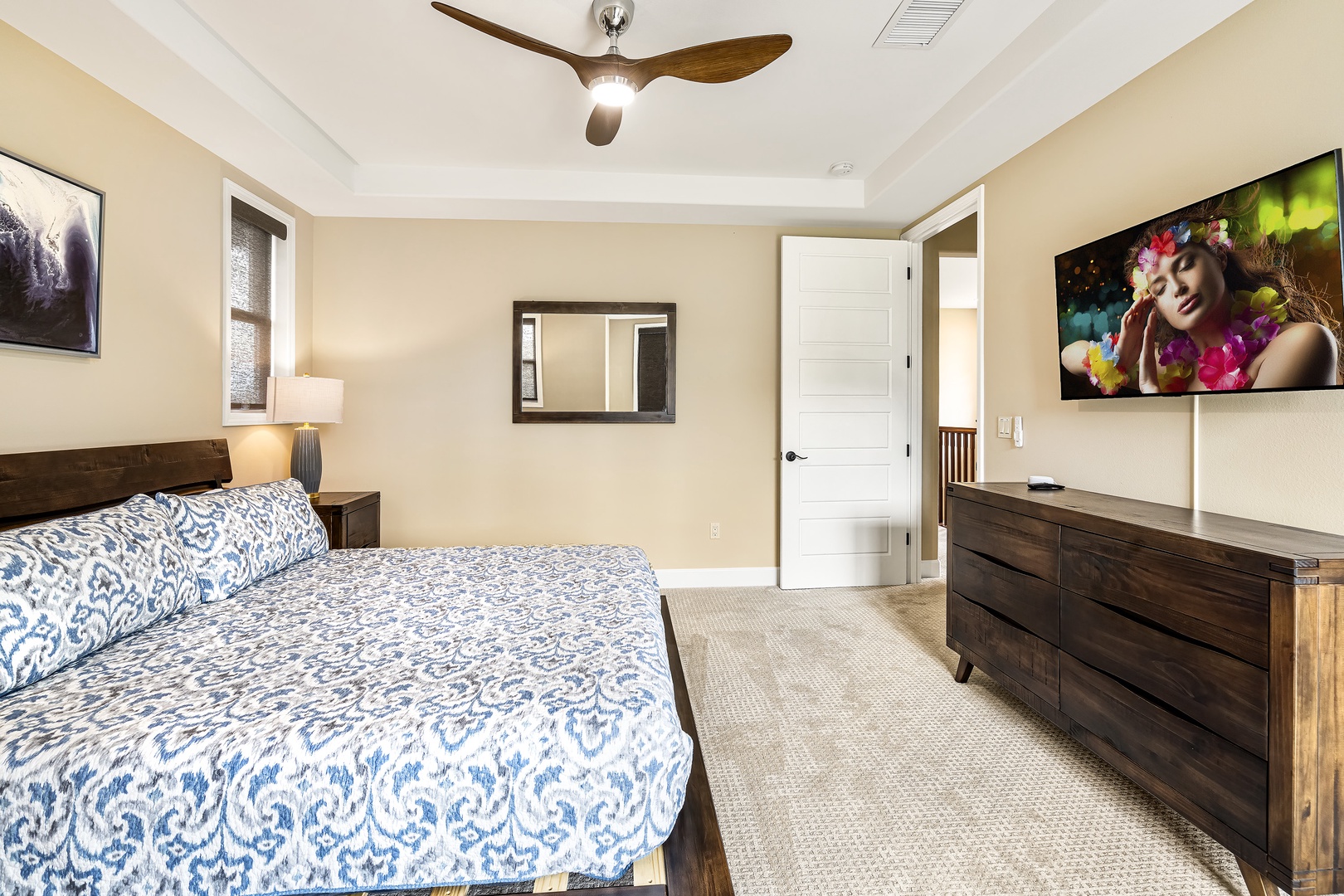 Kailua Kona Vacation Rentals, Holua Kai #9 - Eastern King bed, TV, A?C, Ocean views, ensuite, walk in  closet, soaking tub and private Lanai are just some of the wonderful features found in the primary bedroom!