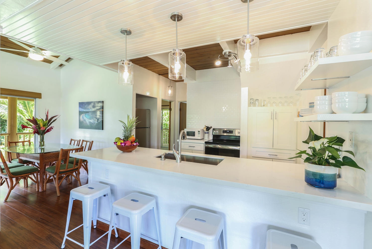 Hanalei Vacation Rentals, Hallor House TVNC #5147 - Kitchen and dining area