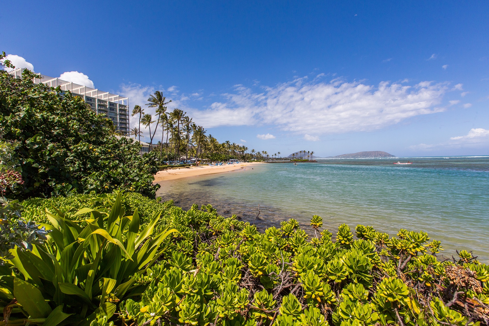 Honolulu Vacation Rentals, Kahala Cottage - Kahala Beach