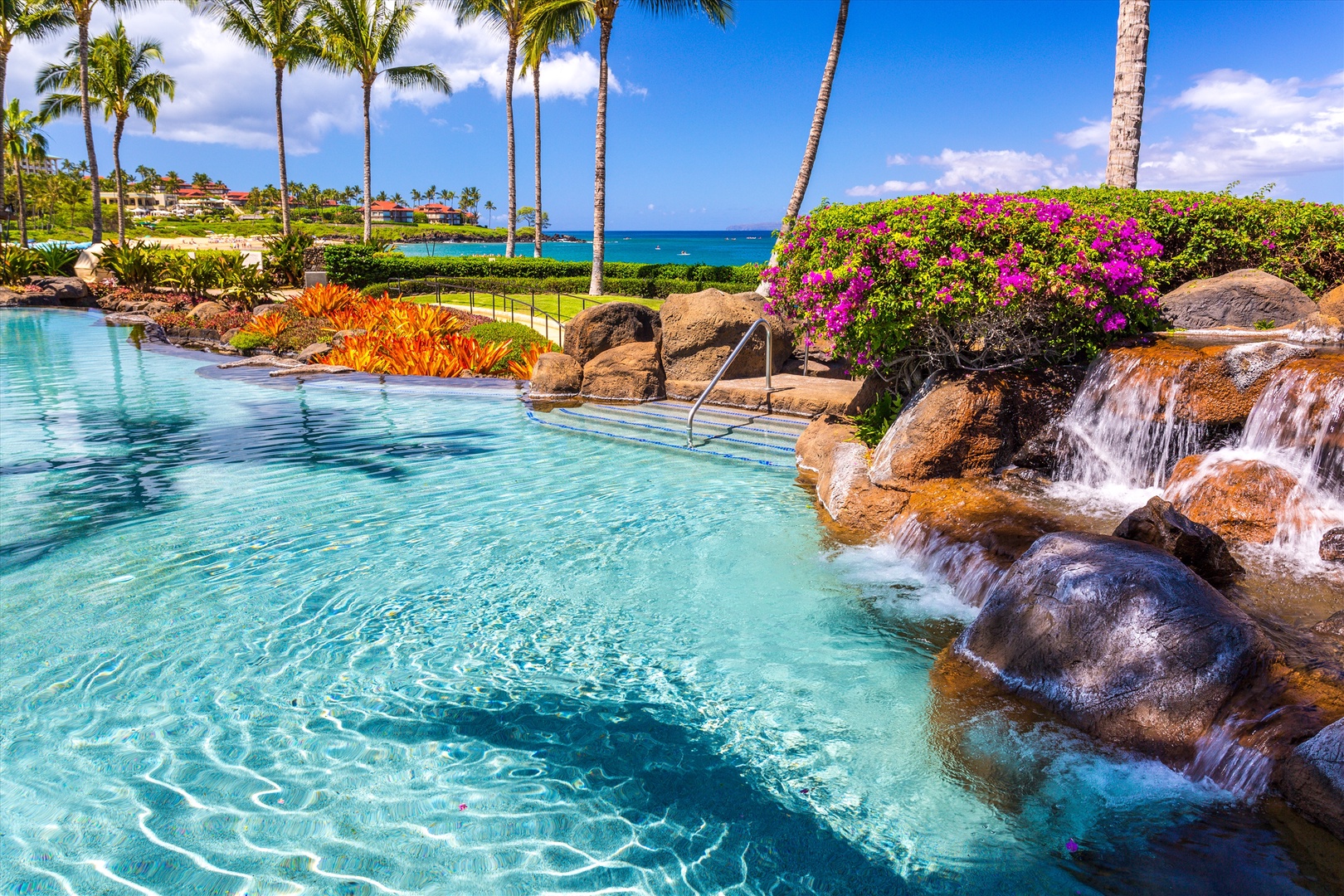 Wailea Vacation Rentals, Blue Ocean Suite H401 at Wailea Beach Villas* - Relax and Cool Off at the Oceanside Adult Only Pool and Jacuzzi Hot Tub