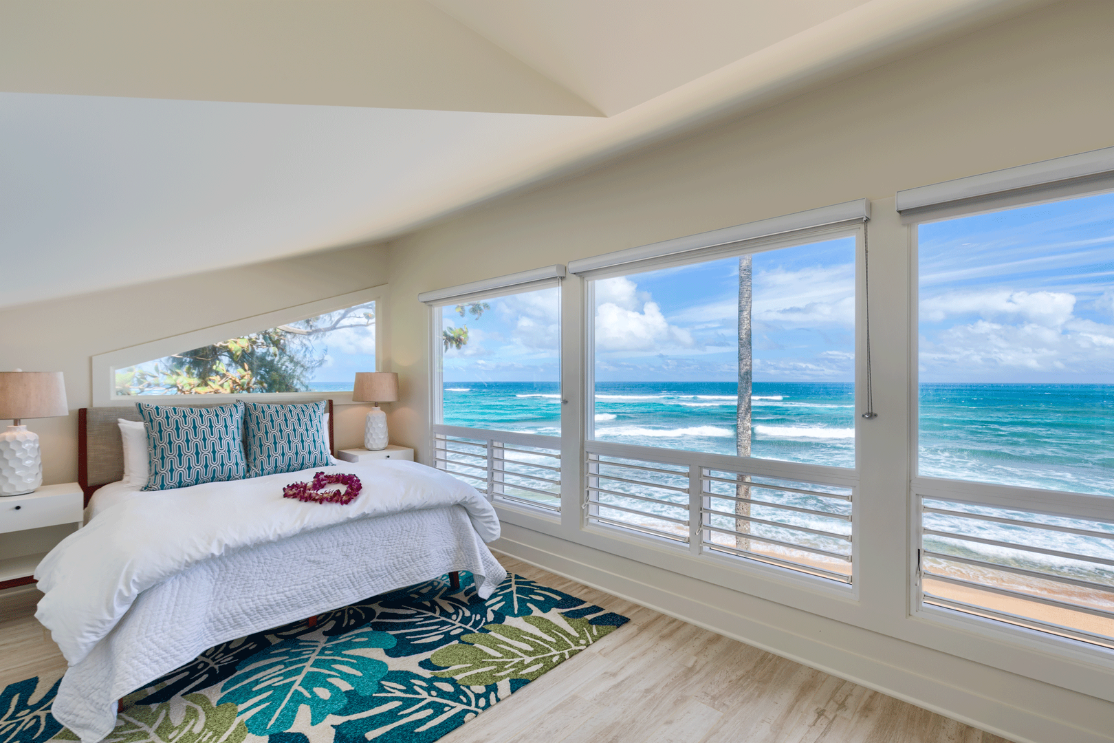 Hanalei Vacation Rentals, Haena Beach House TVNC#1258 - Primary oceanfront suite.