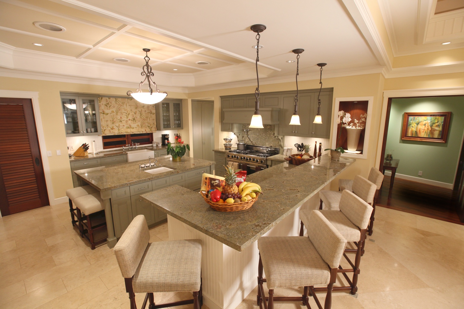 Kailua Vacation Rentals, Paradise Pointe Estates* - Gourmet Kitchen
