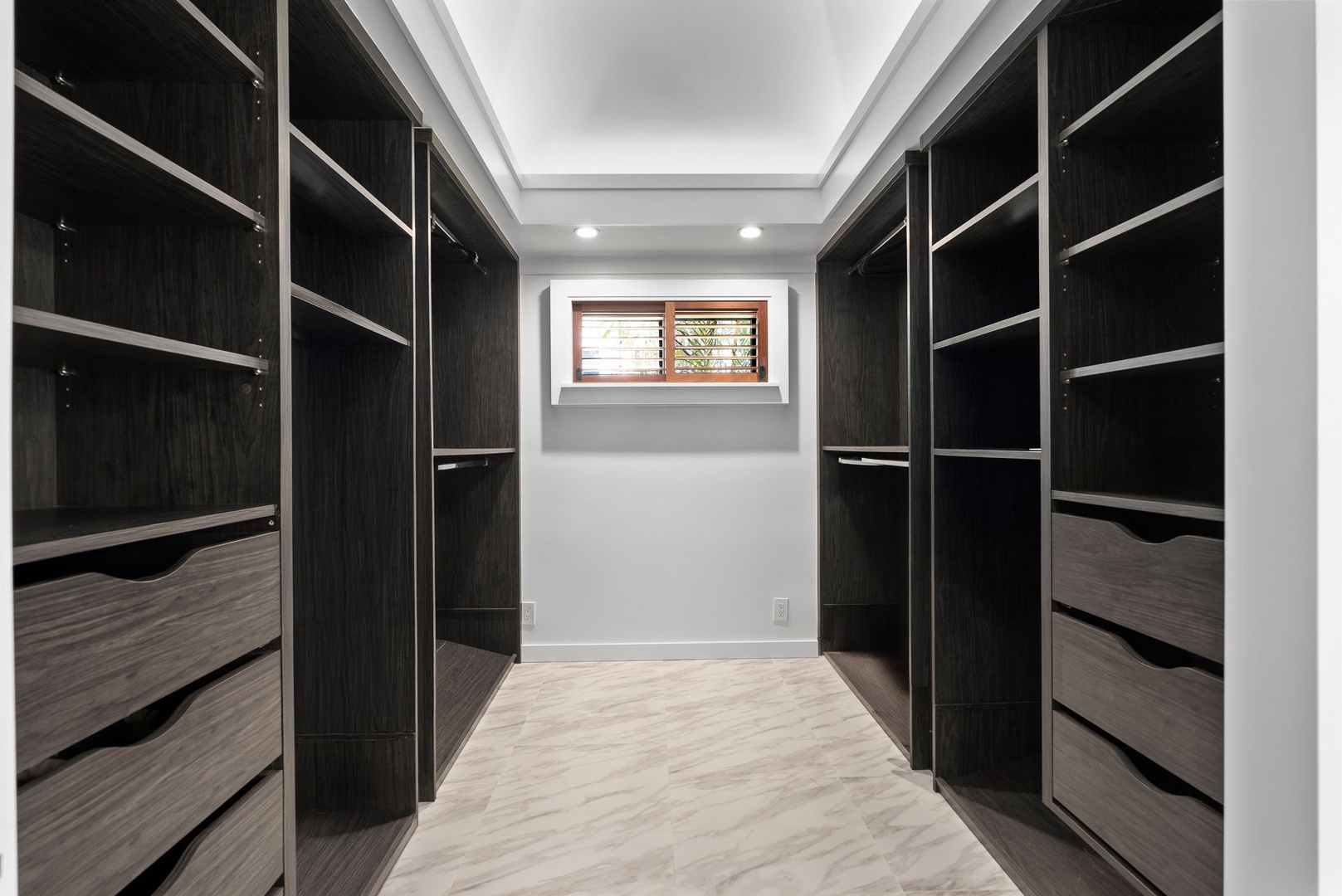 Honolulu Vacation Rentals, The Lagoon House 3BR - Spacious closet lined with built-in shelving and ample room for extended stays.