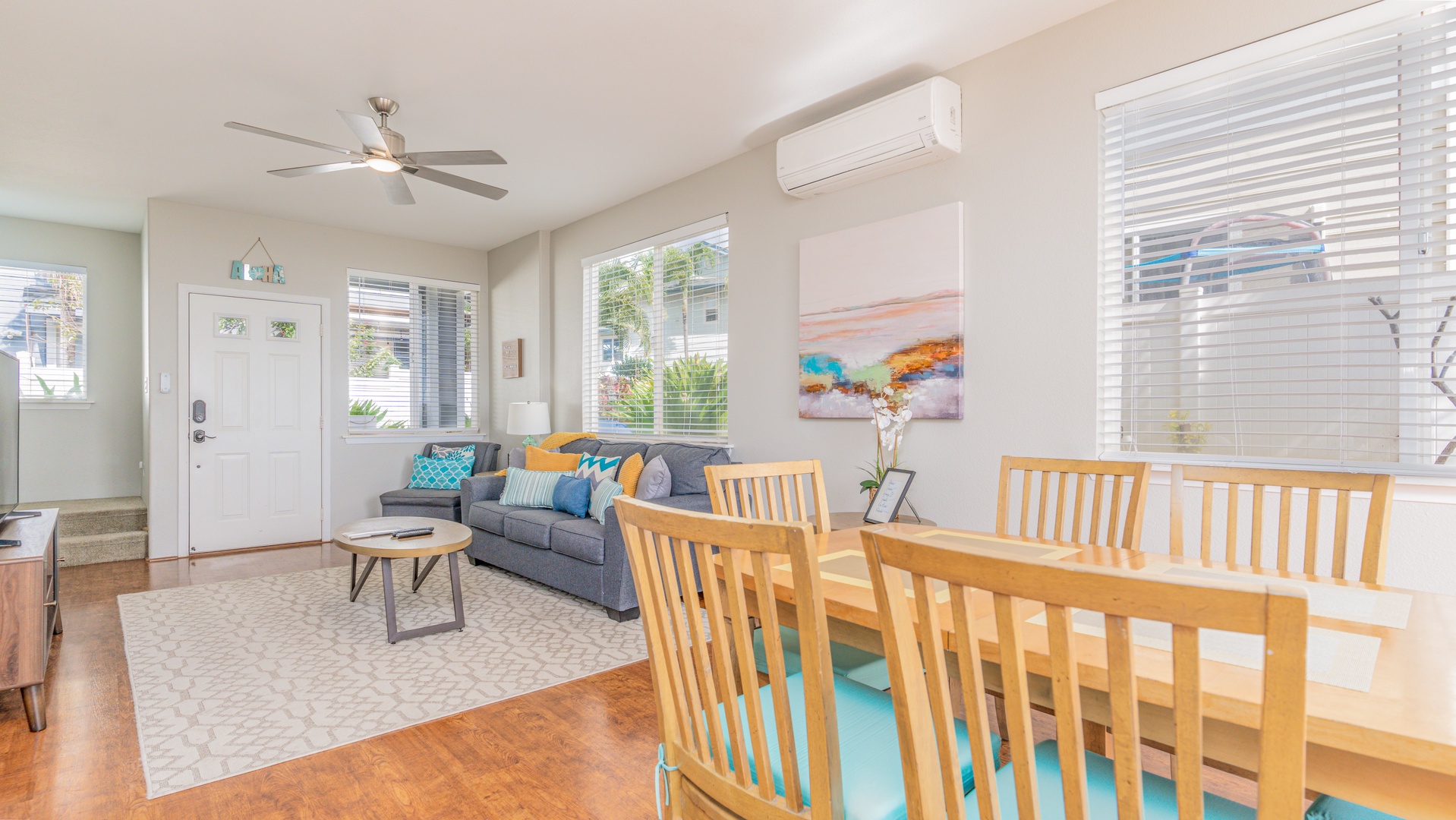 Kapolei Vacation Rentals, Makakilo Elele 48 - Dining area conveniently located right off the living space.