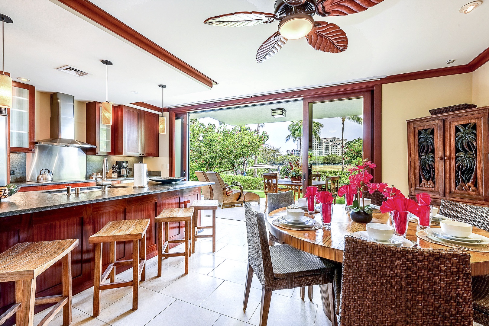 Kapolei Vacation Rentals, Ko Olina Beach Villas B107 - The dining areaa has the most incredible views and island breezes.