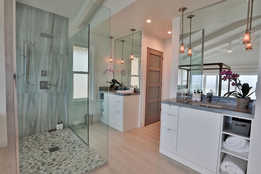 Waialua Vacation Rentals, Sea of Glass* - Primary Bathroom with dual sinks