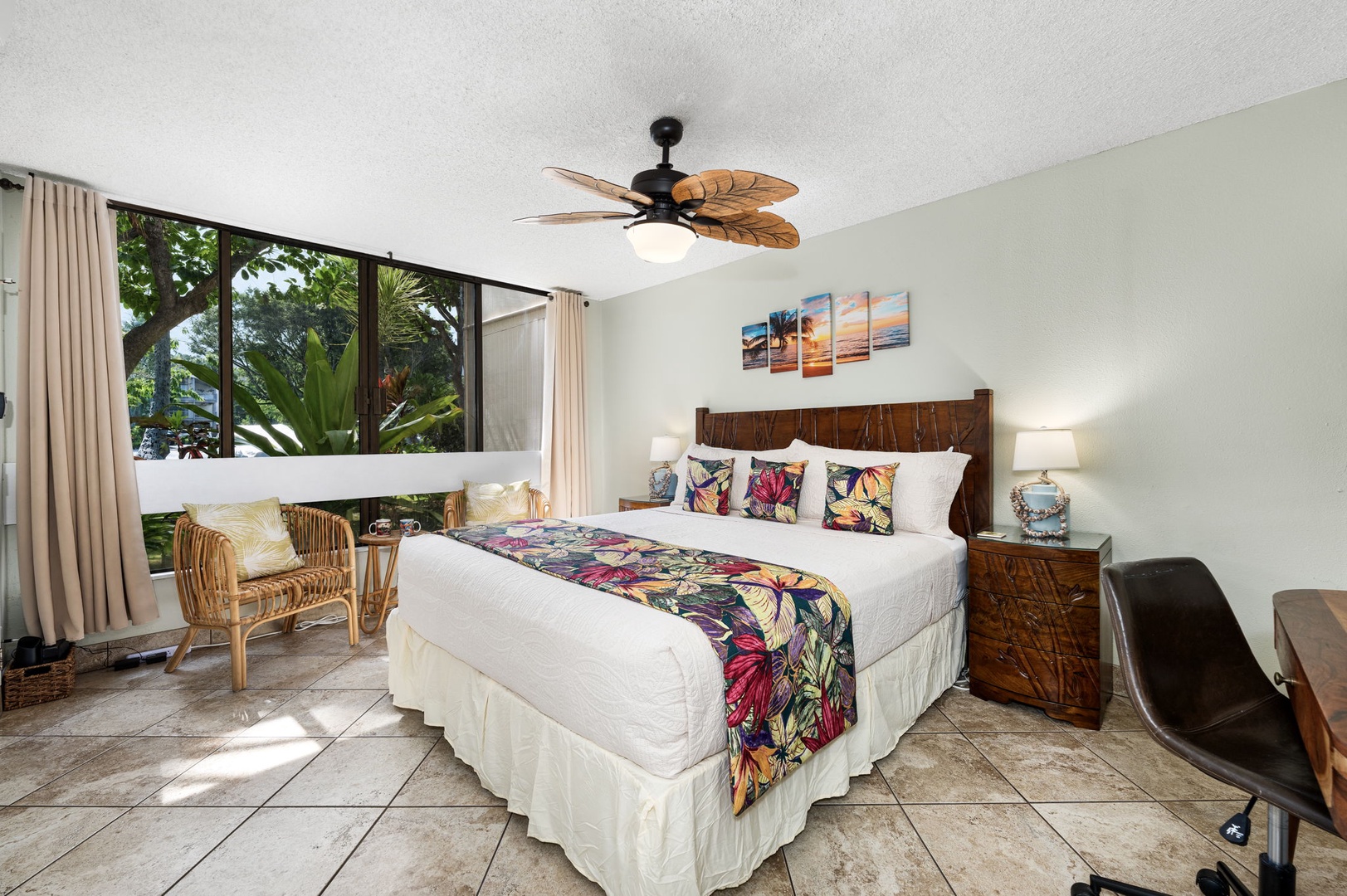 Kailua Kona Vacation Rentals, Keauhou Kona Surf & Racquet 1104 - A second king bedroom quiet enough that whoever claims it sleeps in.