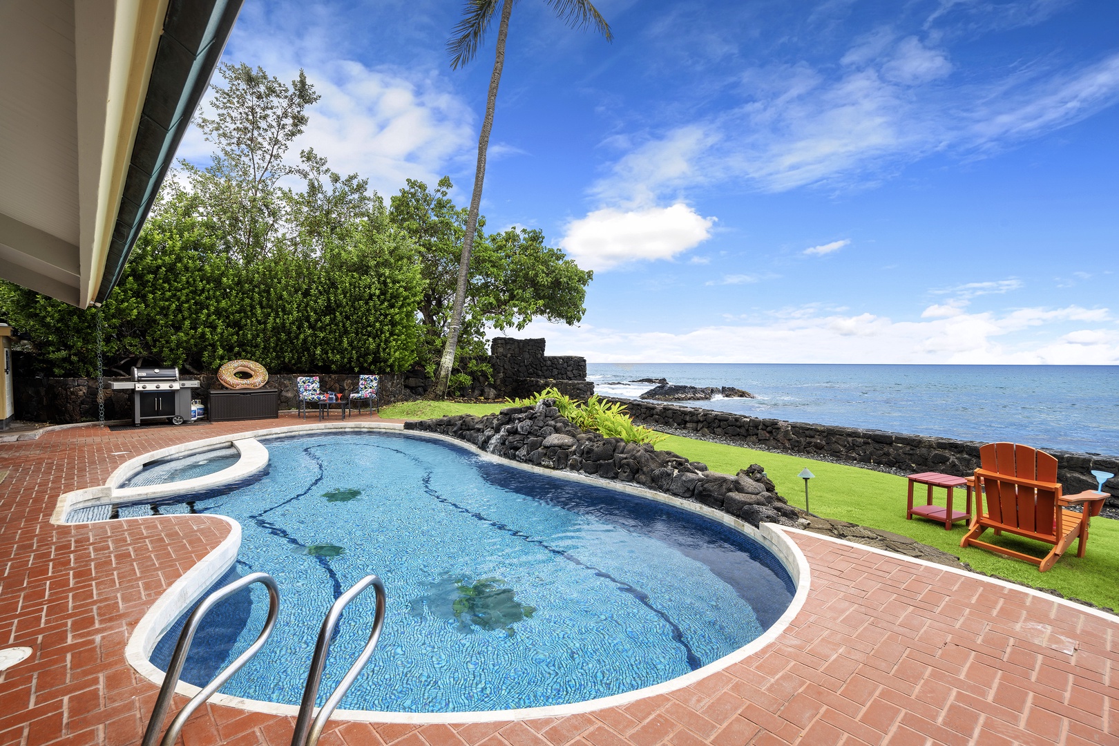 Kailua Kona Vacation Rentals, Hale Pua - Salt water pool and spa with a 6ft deep end