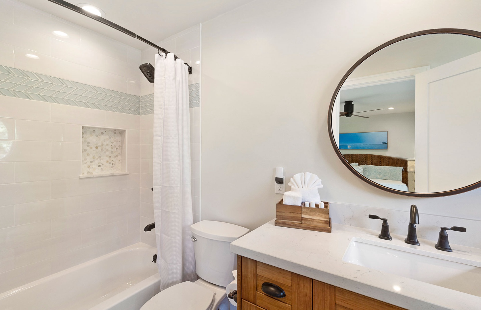 Lahaina Vacation Rentals, Puamana 240-3 - Refresh in the charming bathroom with modern amenities and coastal vibes.