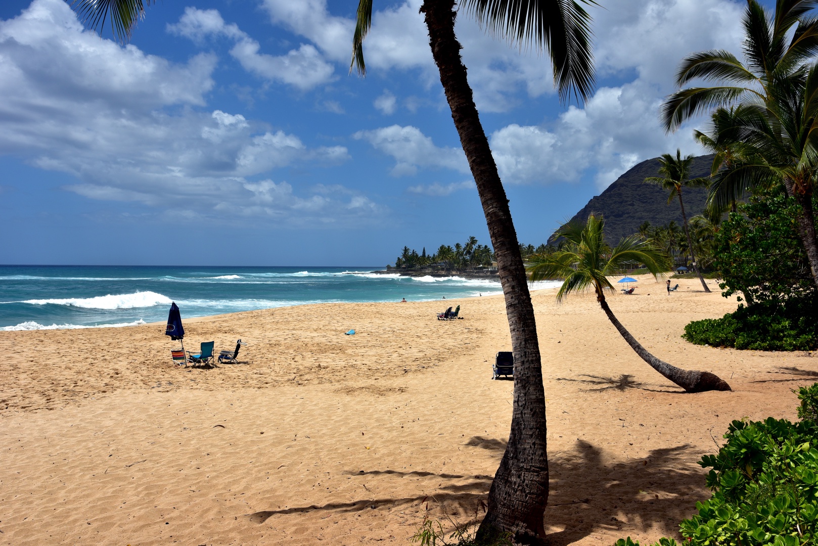 Waianae Vacation Rentals, Makaha - Hawaiian Princess - 305 - Take a picnic and stay for awhile at the beach.