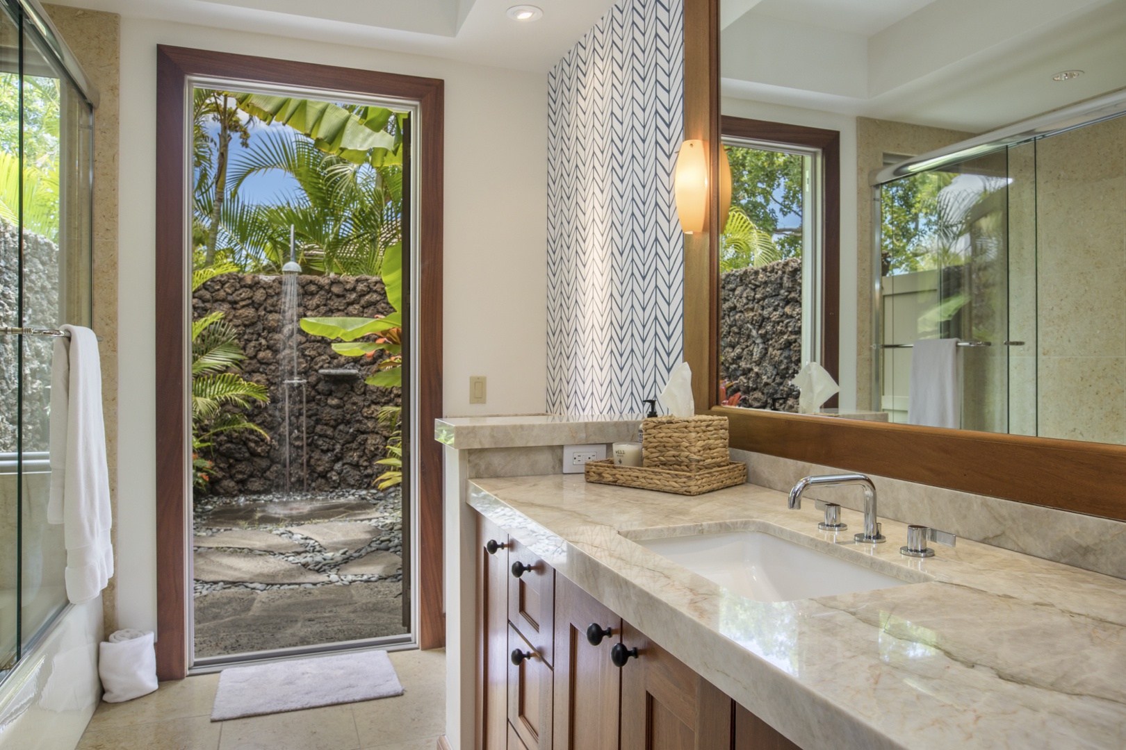 Kailua Kona Vacation Rentals, 4BD Kahikole Street (218) Estate Home at Four Seasons Resort at Hualalai - En suite bath with shower/tub combo & private outdoor garden shower
