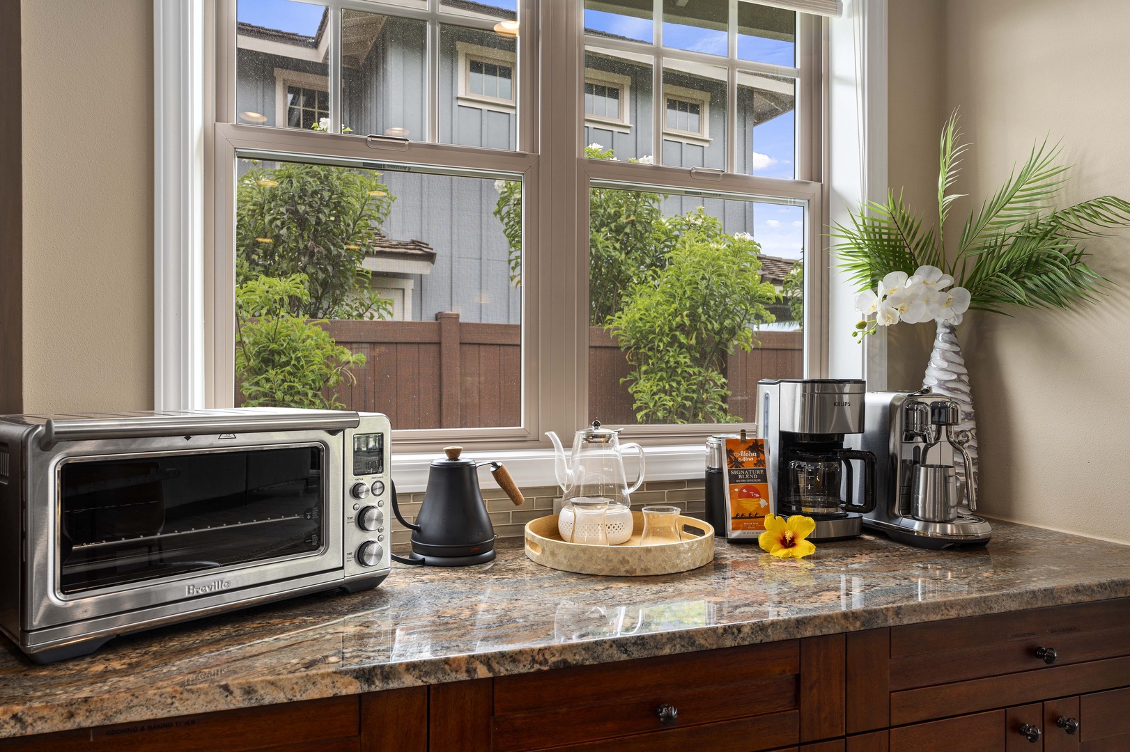 Kailua Kona Vacation Rentals, Holua Kai #27 - Morning coffee comes together in the window light before anyone else is up.